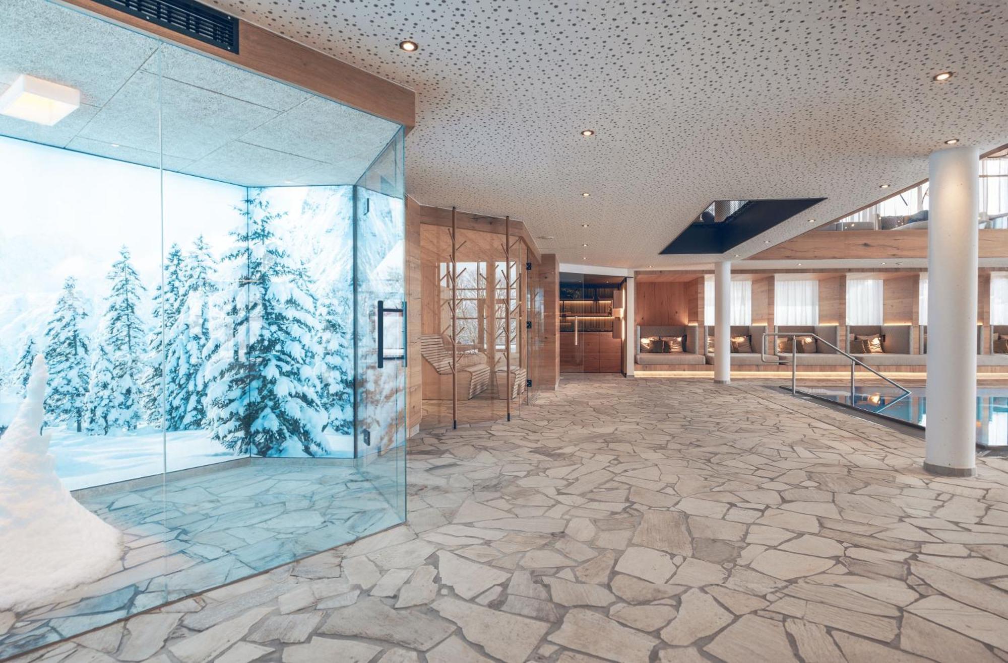 Langdorf  Wellness & Naturhotel Tonihof מראה חיצוני תמונה